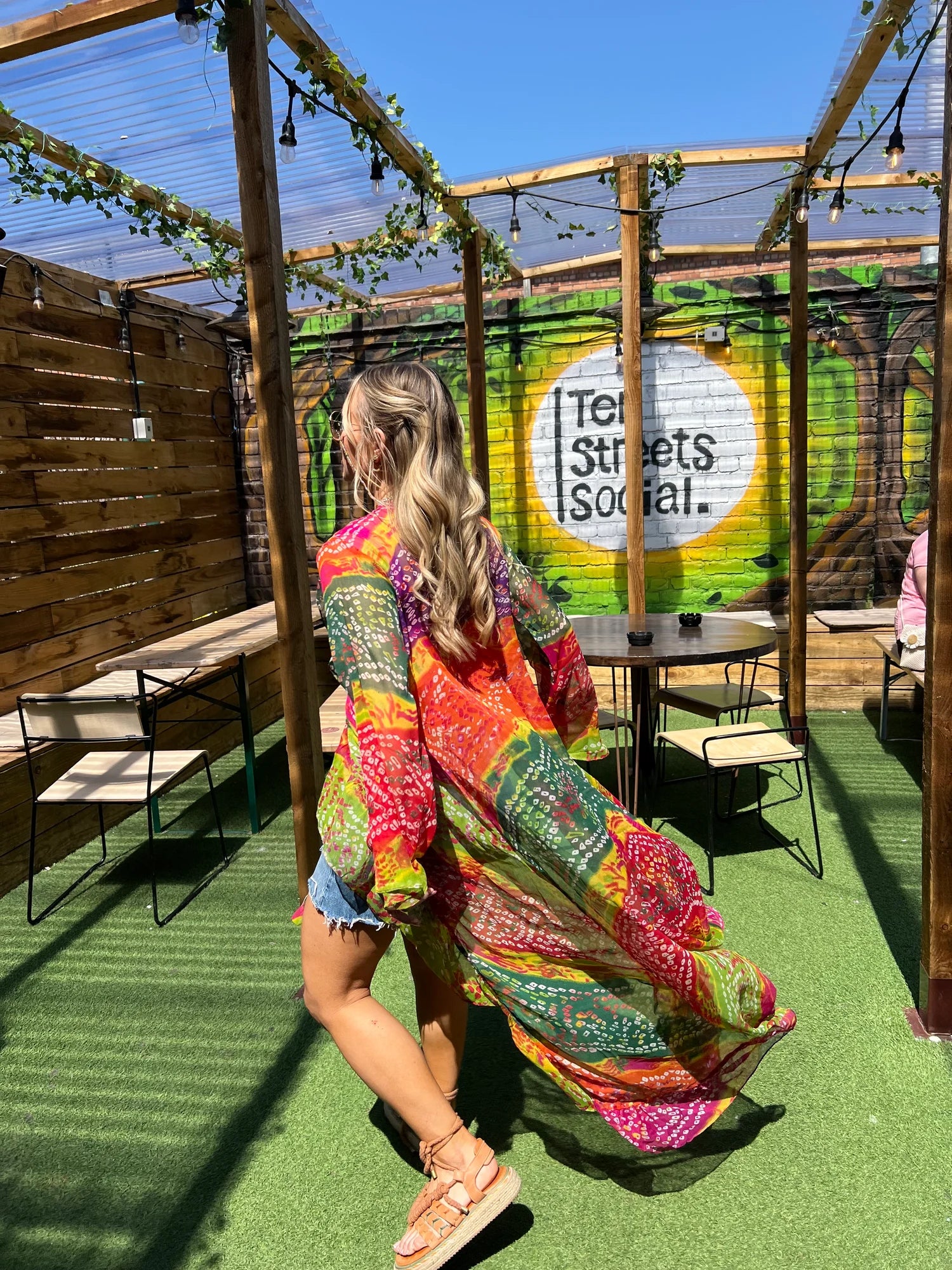 Aura Ruffle Jacket - Image 3